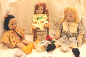 Dolls of Mike Annis Cain